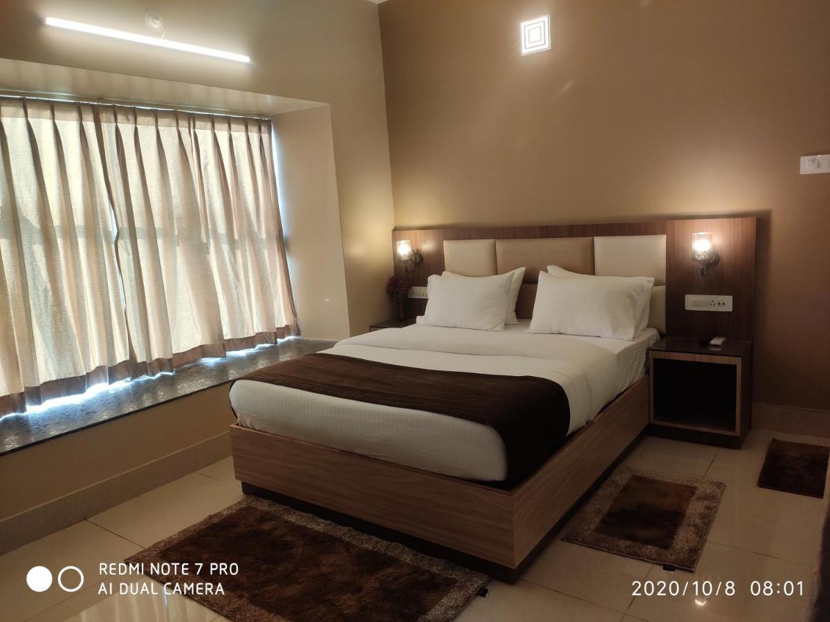 Hotel The Pearl Puri Zewnętrze zdjęcie